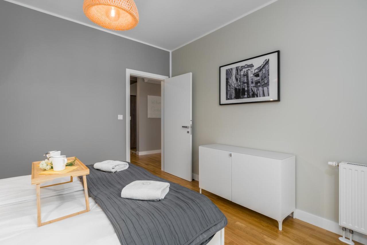 Apartament Black & White Mostowa By Renters Poznań Exterior foto